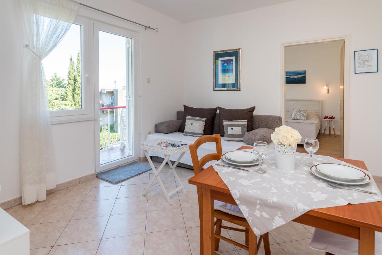 Apartments House Pinezic مالينسكا المظهر الخارجي الصورة