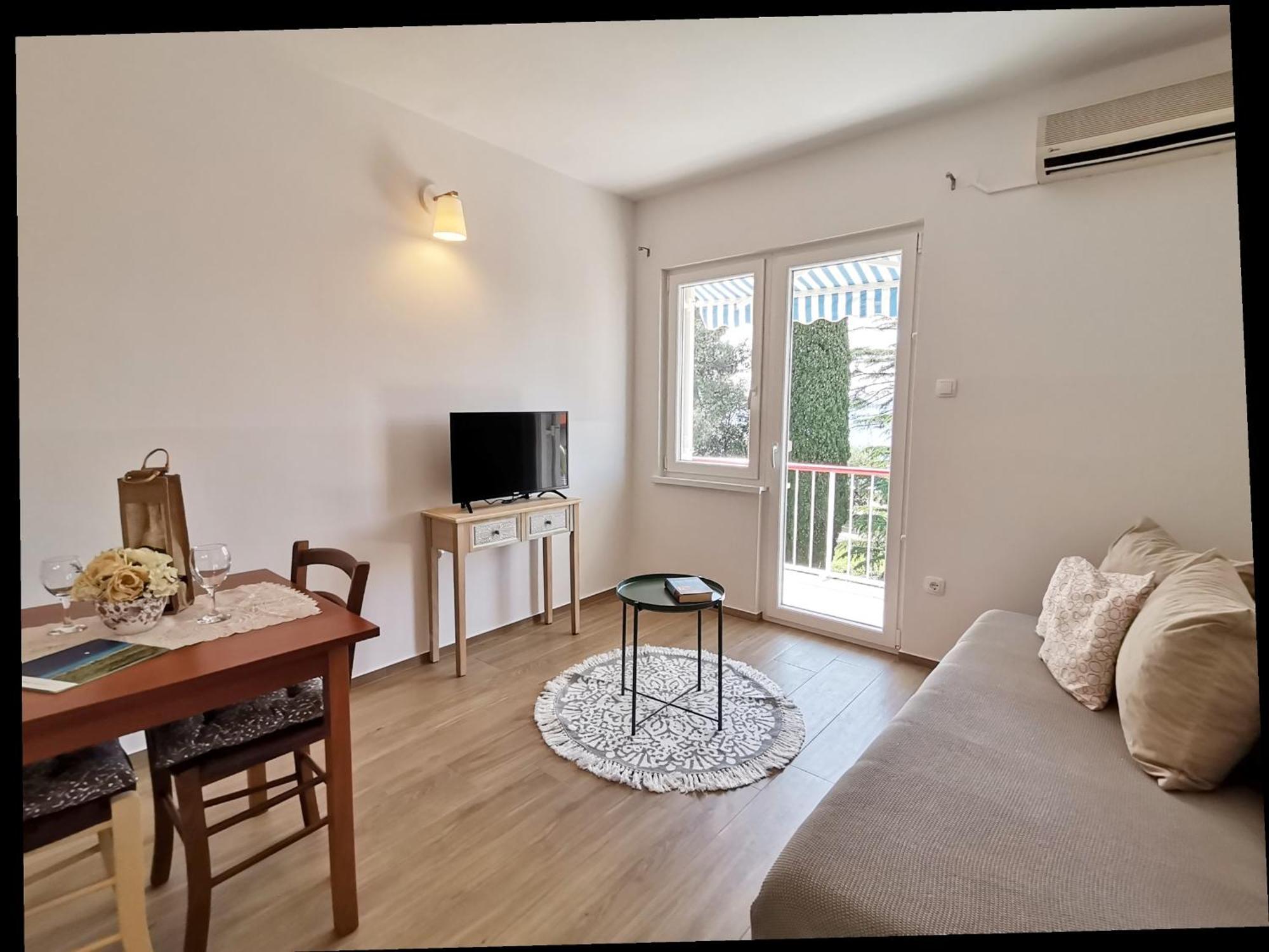 Apartments House Pinezic مالينسكا المظهر الخارجي الصورة