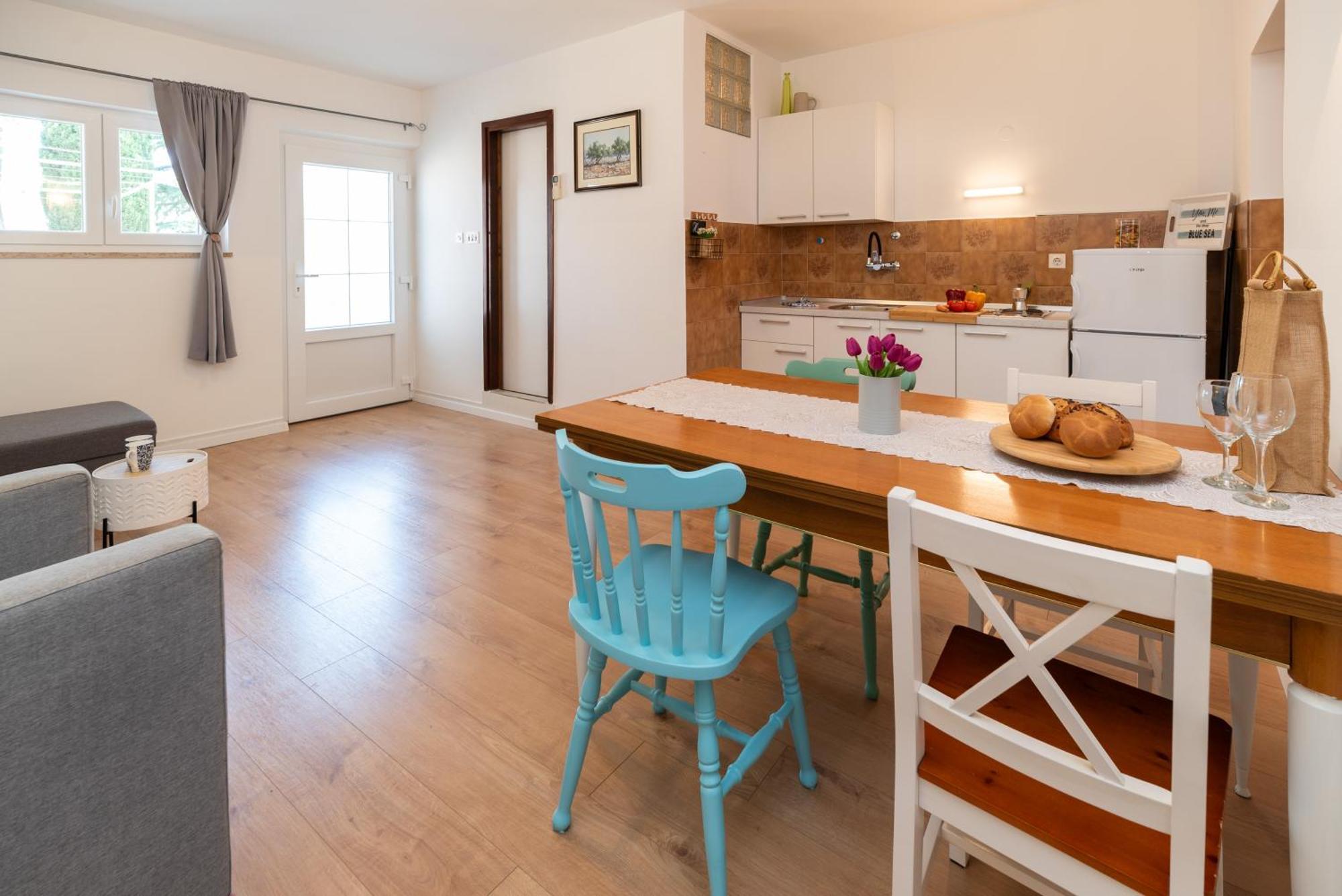 Apartments House Pinezic مالينسكا الغرفة الصورة